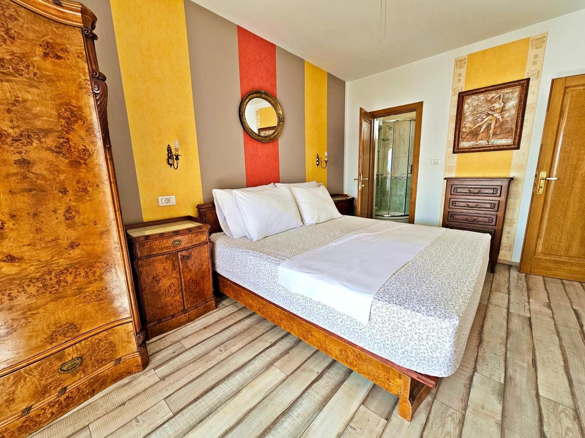 Apartments Tempera By The Beach Spalato Camera foto
