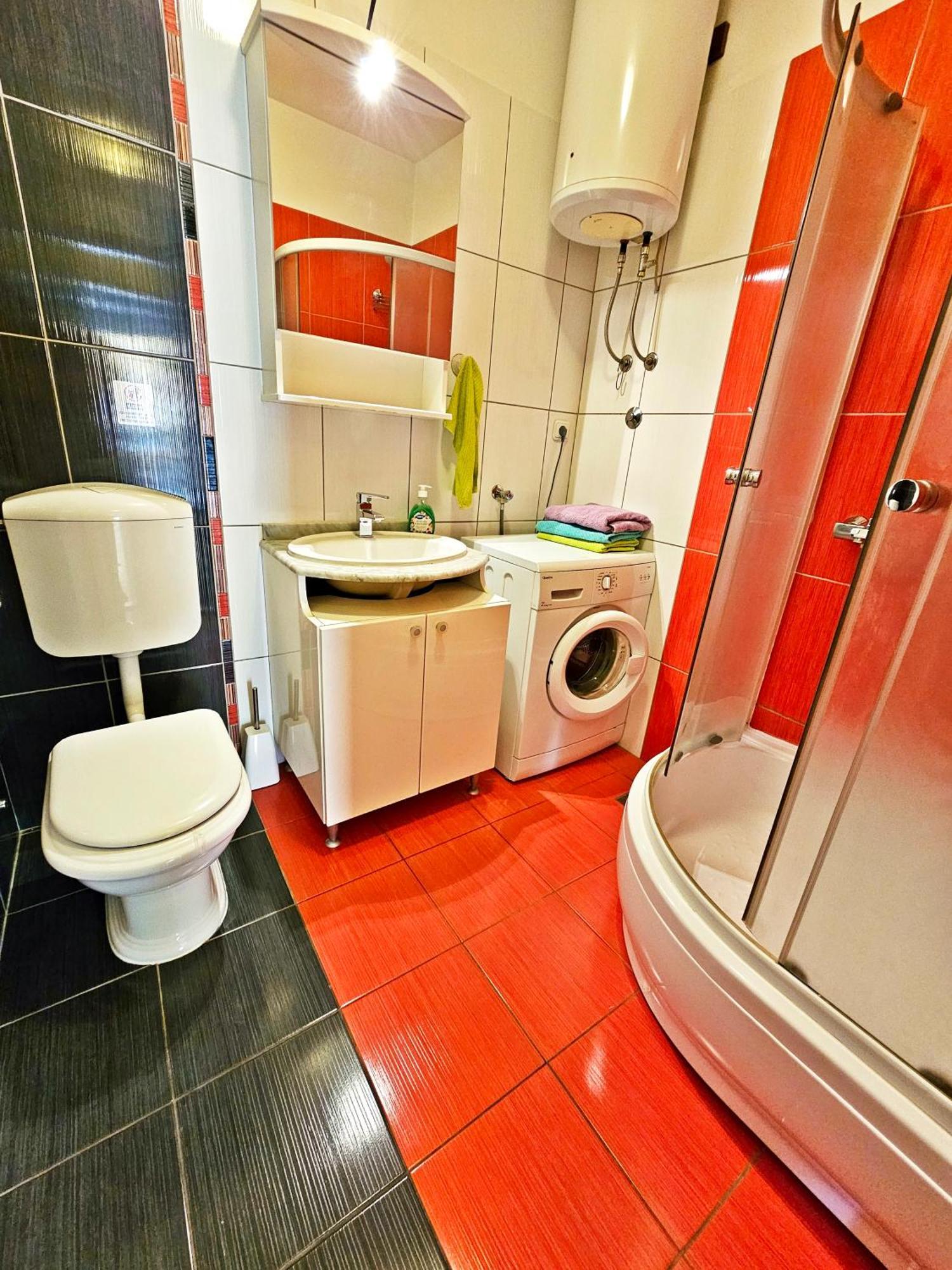 Apartments Tempera By The Beach Spalato Esterno foto