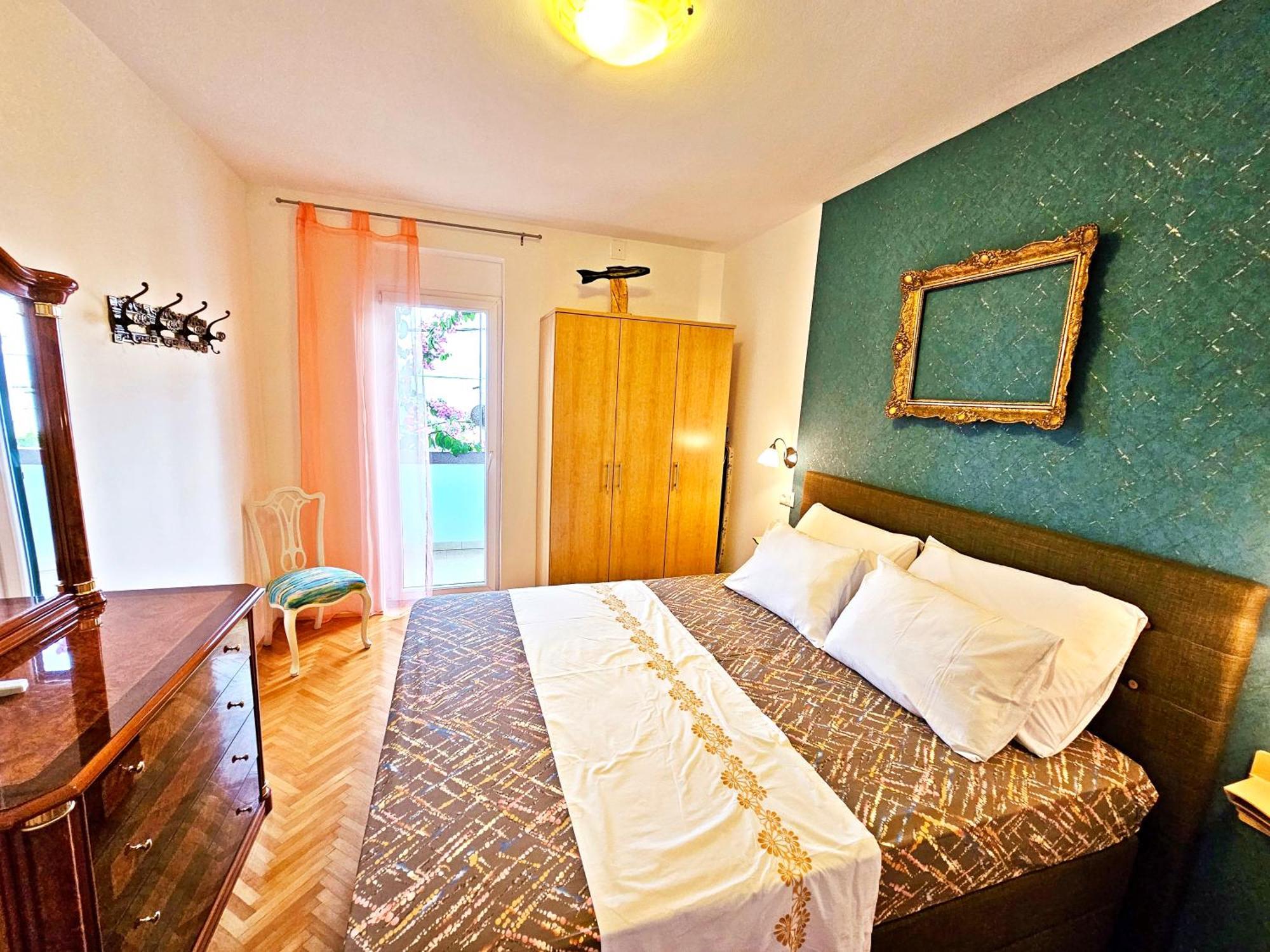 Apartments Tempera By The Beach Spalato Esterno foto